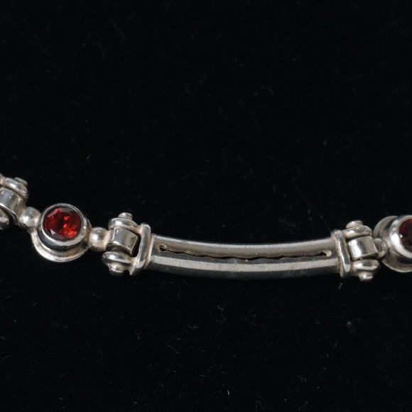 Designer Silver Necklace with Garnets - Picture 3 of 8
